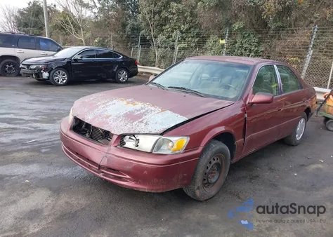 2000 Toyota Camry Ce из США, поврежденный, VIN 4T1BG22K4YU755540